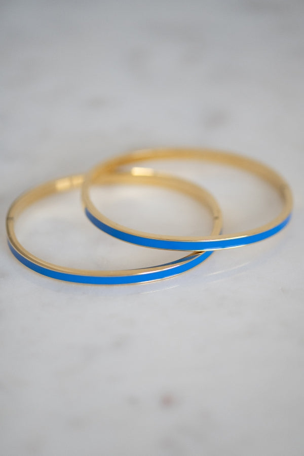 The Tully Bangle in Blue