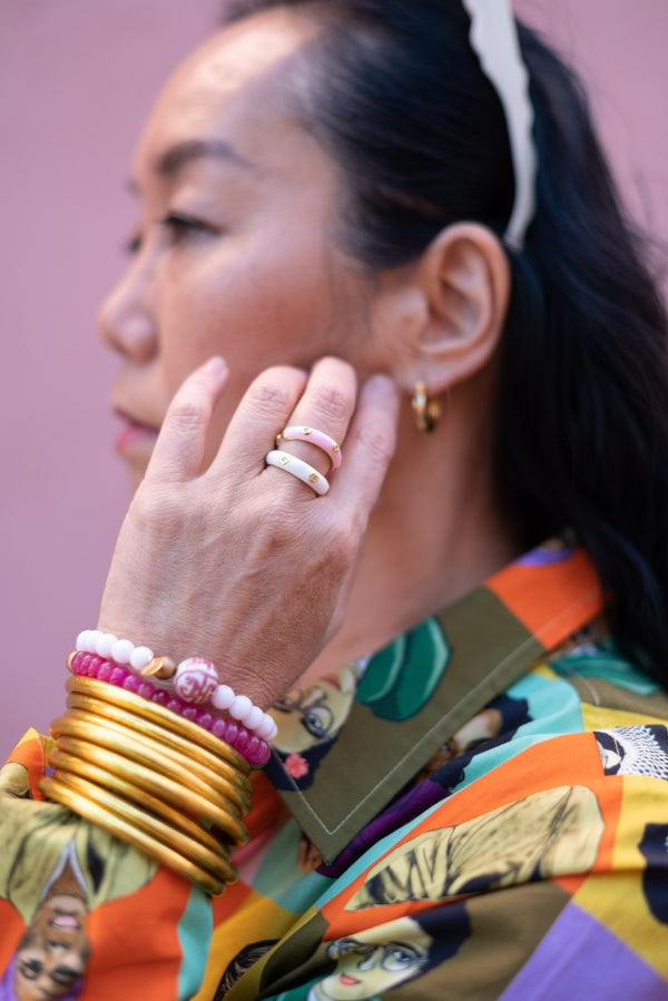 The Luna Ring in White