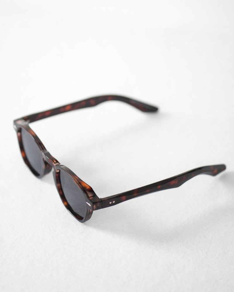 The Sage Sunglasses in Tortoise