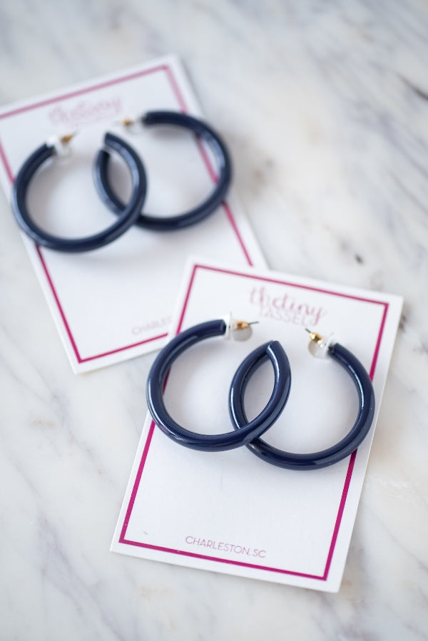 The Logan Hoop in Navy